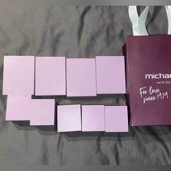 Michael Hill Jewelry Boxes and Gift Bag - Picture 9 of 11